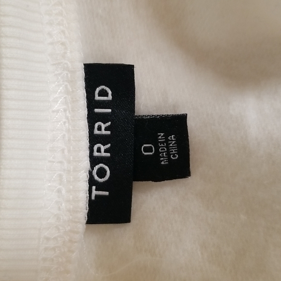 White Fleece Rhinestone Raglan Sweatshirt - Picture 5 of 7